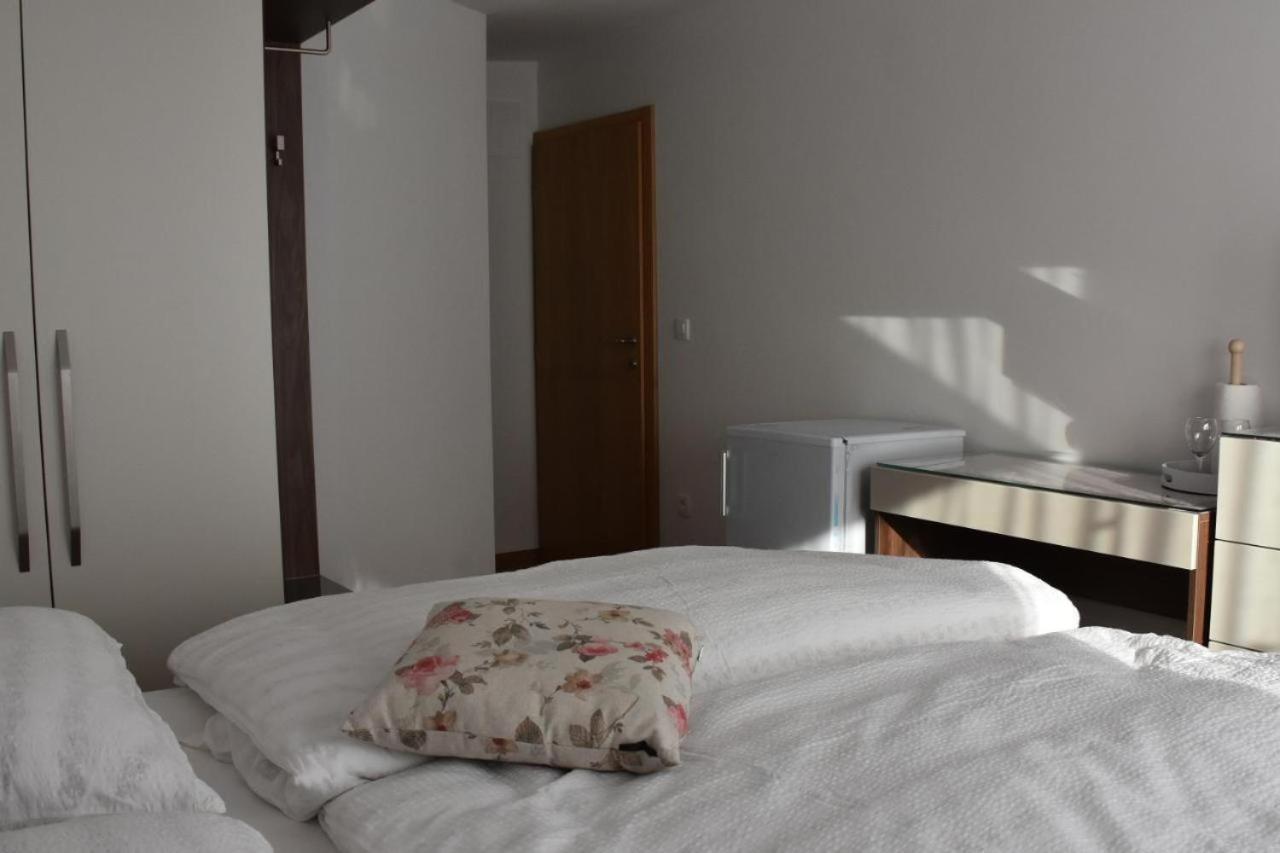 Sobe Apartma Dobe Bled Bagian luar foto